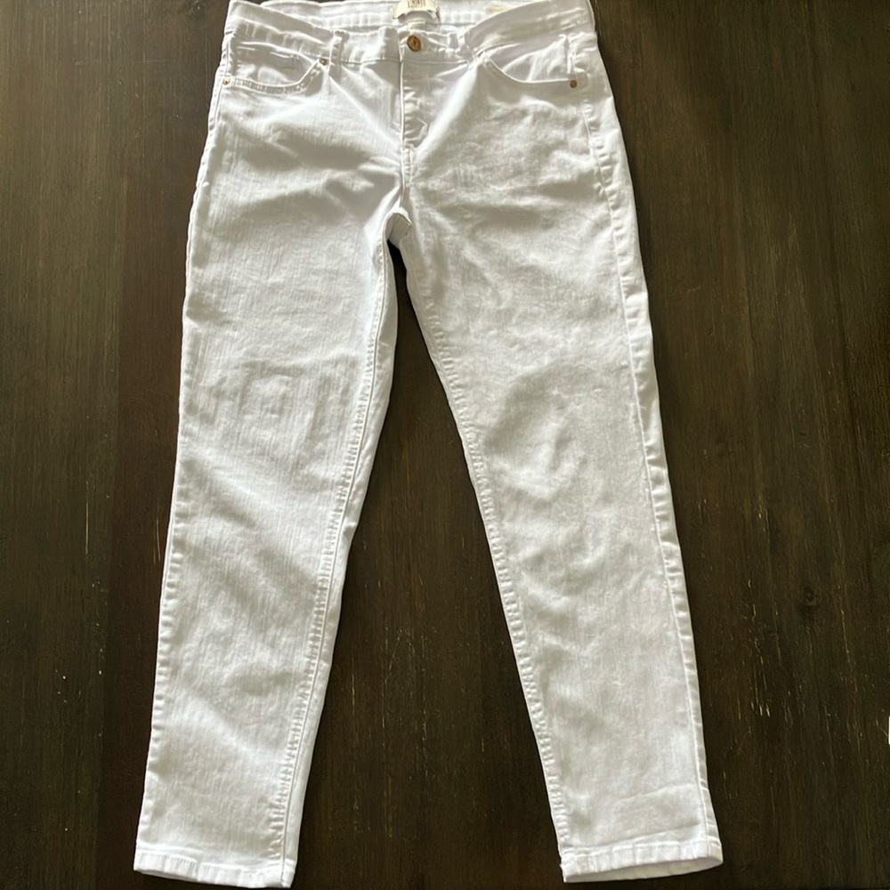 Vintage America Blues White Weekend Crops Size 6/28